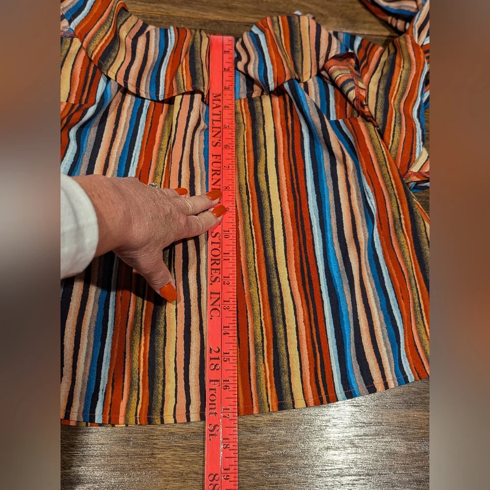 Alythea‎ Striped Multicolor Off-Shoulder Top - Picture 8 of 10